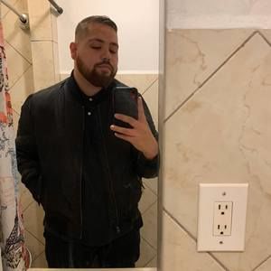 Meet your Posher, Josue
